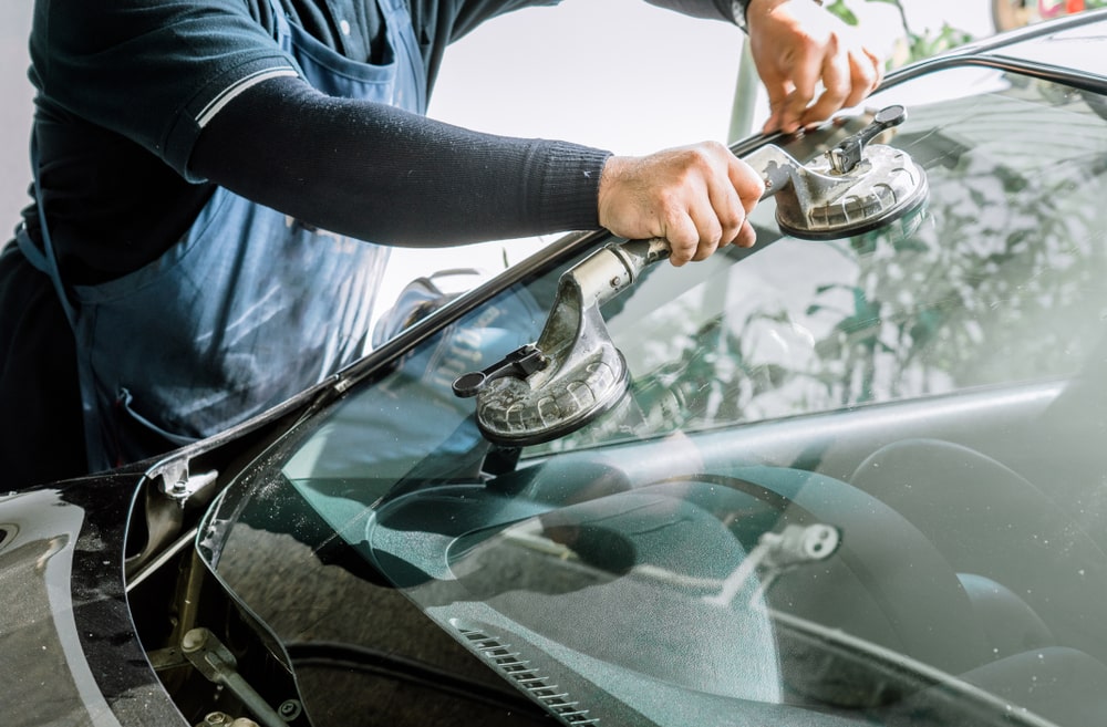 Windshield chip repair Calgary