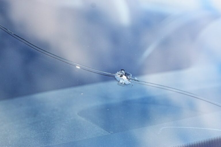 DIY Windshield Vs Professional Windshield Repair 5 Star Auto