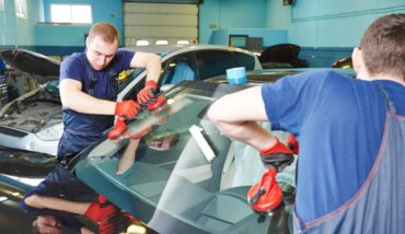 Windshield Replacement For An Older Vehicle - 5 Star Auto Glass